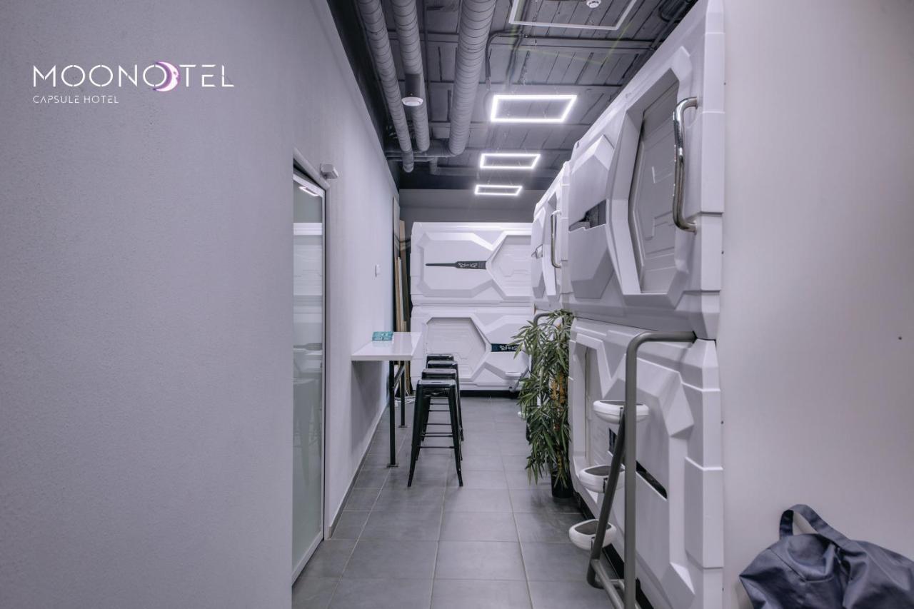 Moonotel Maidan Киев Экстерьер фото