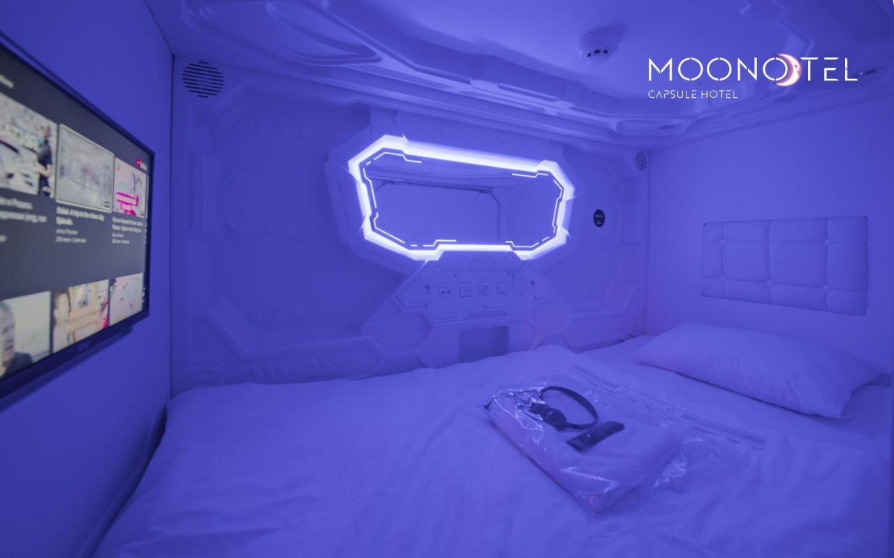 Moonotel Maidan Киев Экстерьер фото