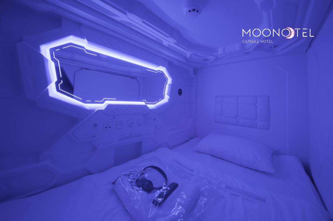 Moonotel Maidan Киев Экстерьер фото